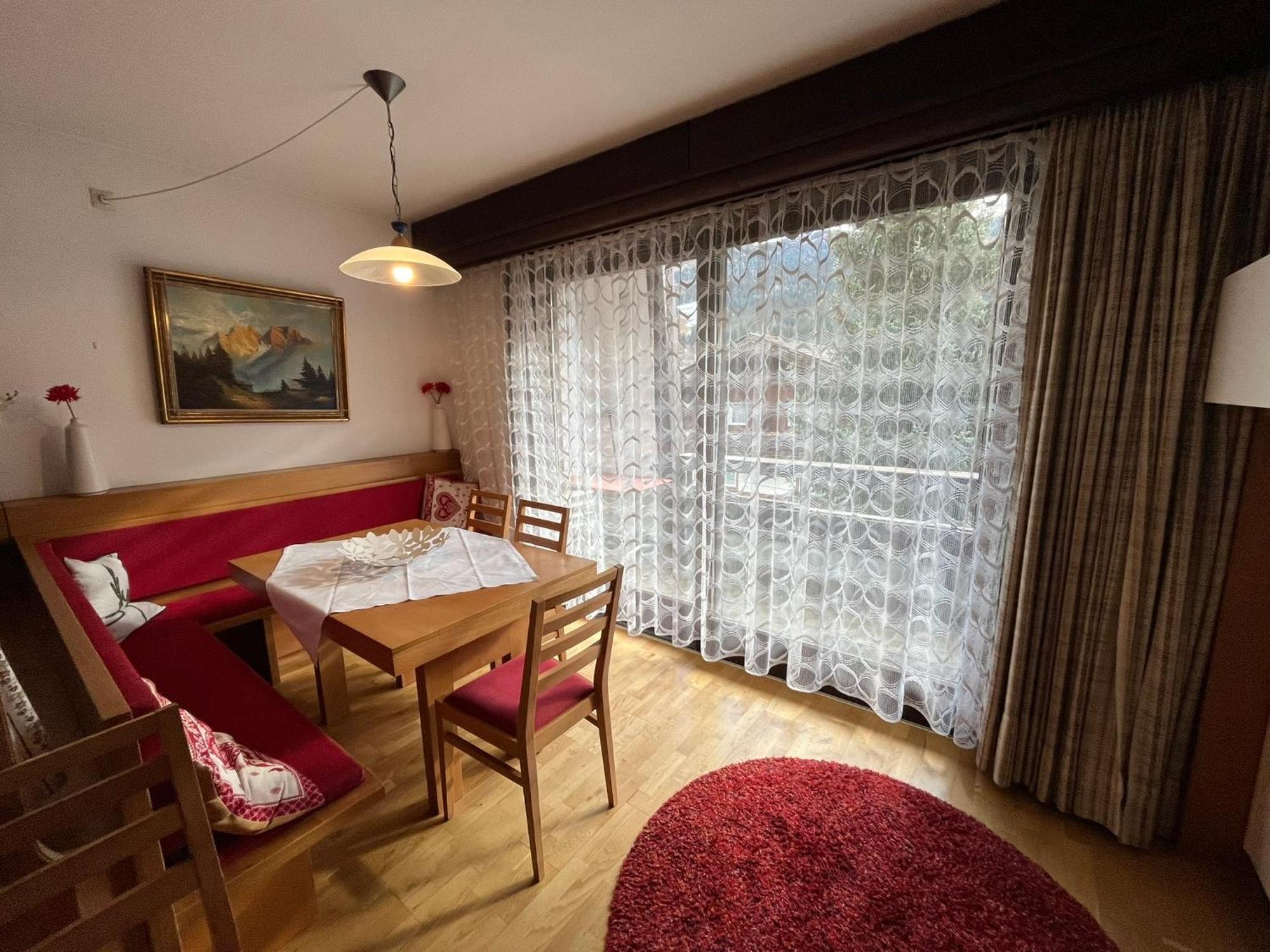 Haus Schuschnig Apartment Бад Клайнкирххайм Екстериор снимка